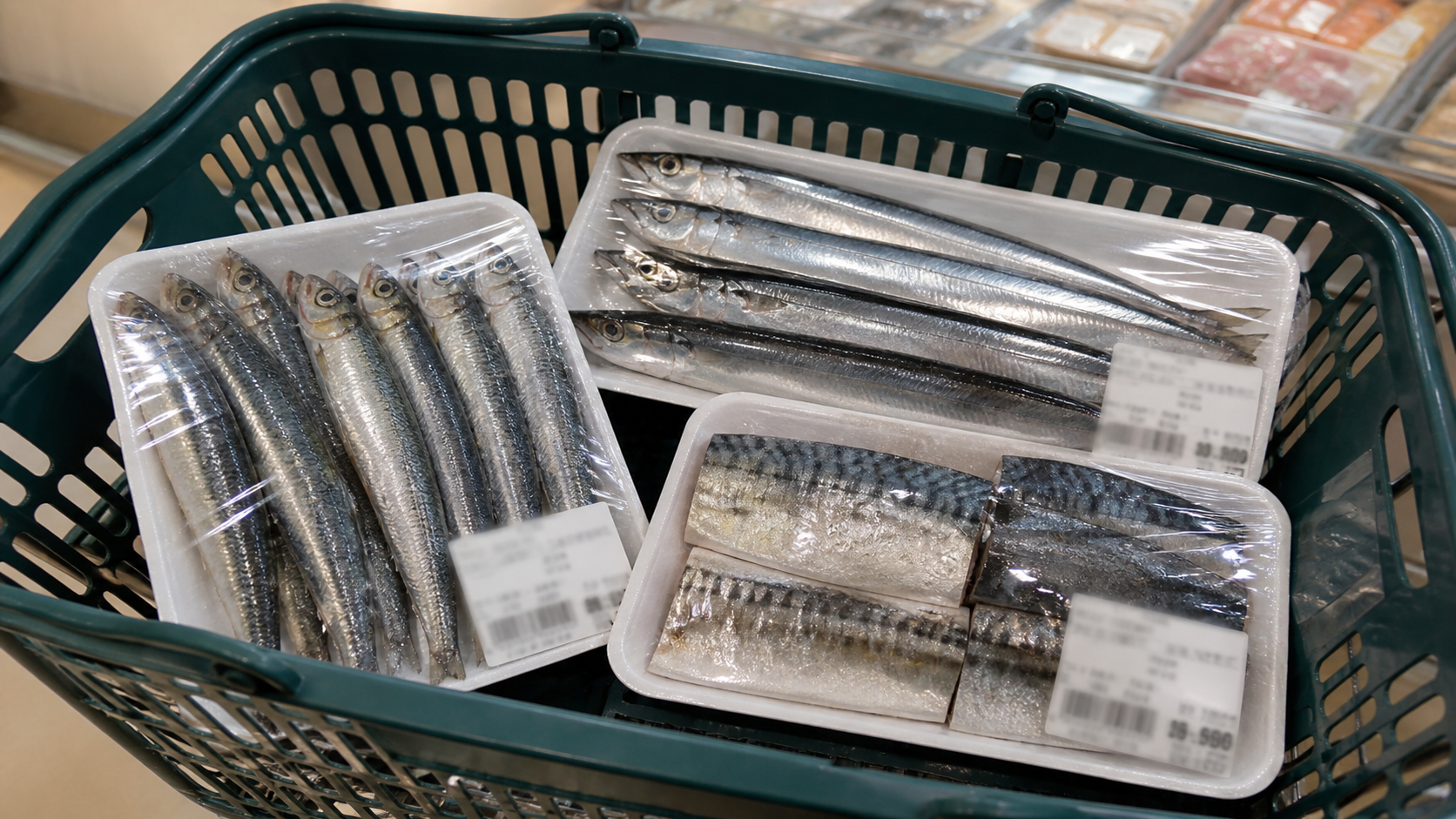 スーパーで買った太刀魚釣り用のイワシ・サンマ・サバ餌
